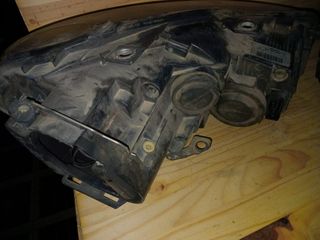 Faro izquierdo VW Golf VI