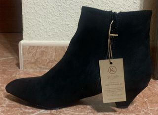 Botines Kylie negros -talla 39