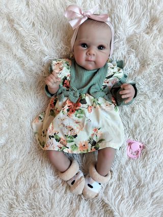 Bebe renacida no disponible