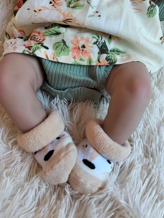 Bebe renacida no disponible