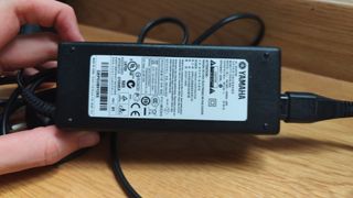 Yamaha Arius YDP-162 Piano Eléctrico