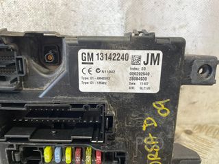 CAJA RELES / FUSIBLES OPEL CORSA D