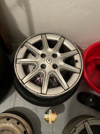 Llantas Renault Megane 15" usadas