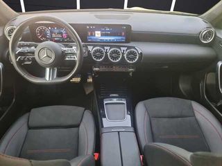 Mercedes-Benz Clase A 180 100 kW (136 CV)