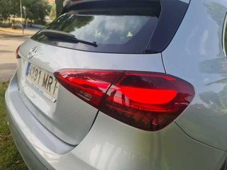 Mercedes-Benz Clase A 180 100 kW (136 CV)