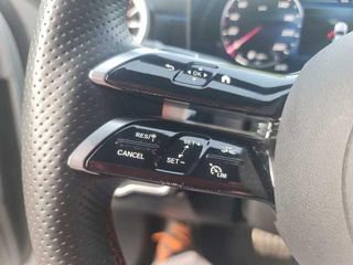 Mercedes-Benz Clase A 180 100 kW (136 CV)