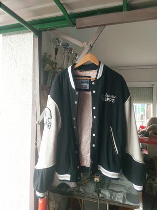  Chaqueta Negra  Raiders Rugby!
