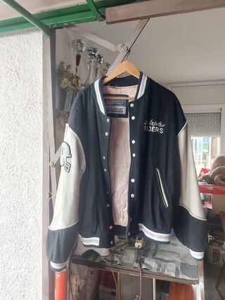  Chaqueta Negra  Raiders Rugby!