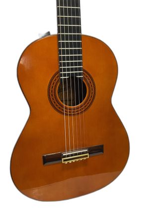 guitarra clasica admira mimosa