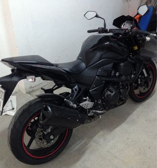 Kawasaki Z750 (2010) - Impecable
