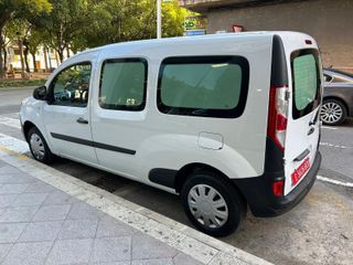 RENAULT Kangoo Furgón Maxi 4p Blue dCi 70 kW (95CV)