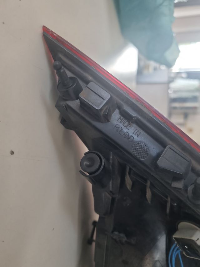 Fanalino post. VW Golf 8