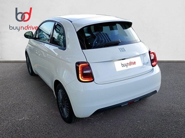 Fiat 500e 320km 118cv Auto. Icon