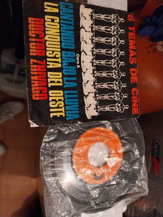 2 Discos Vinilo Singles Las Estrellas