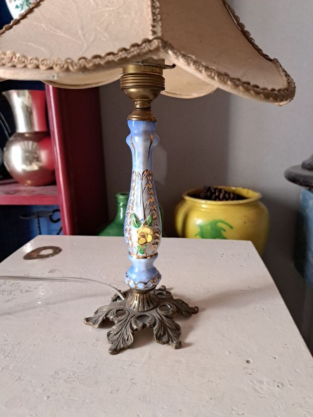Lampara porcelana vintage azul