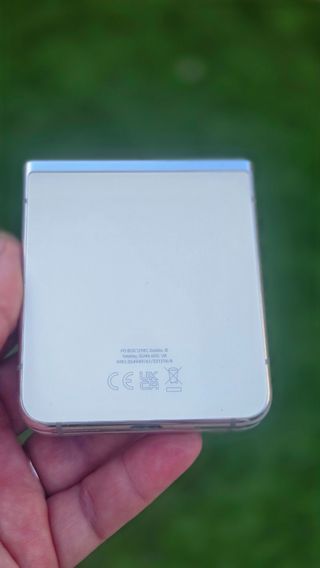 Samsung Galaxy Z Flip3 5G - 256GB