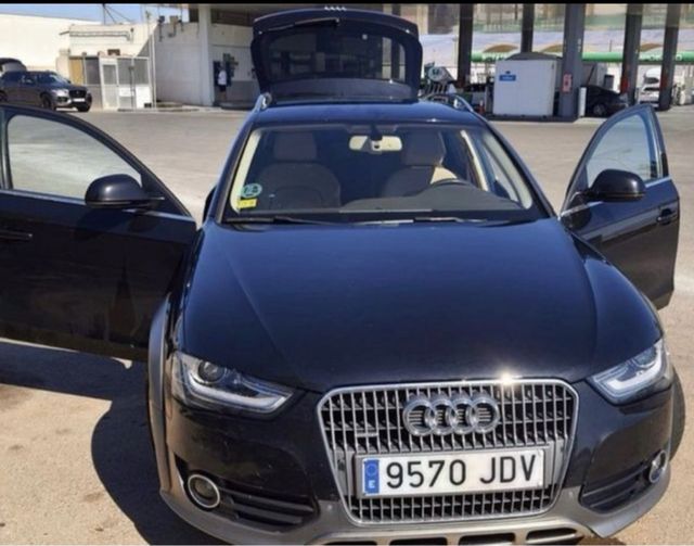 Audi A4 Allroad 2015