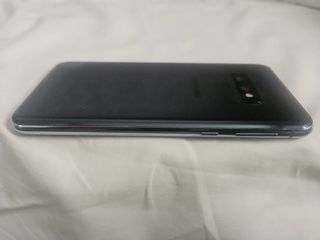 Samsung Galaxy S10e Negro