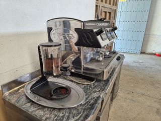 Cafetera Expobar + Molinillo+ mueble