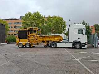 RECOGIDA DE PODA CON CAMION PULPO JARDINEROS, TALA
