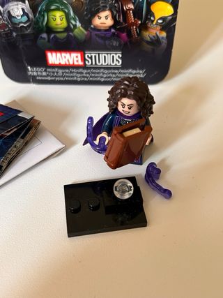 LEGO Marvel Agatha Harkness Minifigure