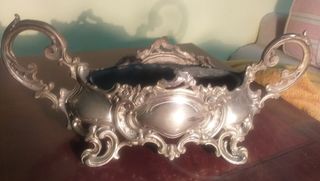 Jardinera antigua francesa