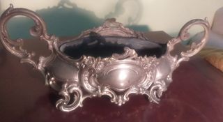 Jardinera antigua francesa