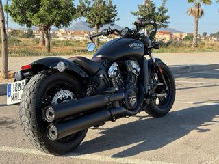 Indian Scout Bobber 2023 Impecable.