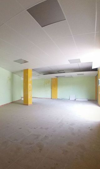 Local comercial en venta en Cervera