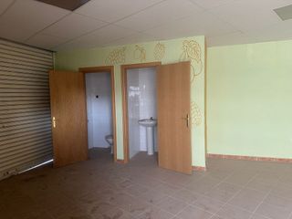 Local comercial en venta en Cervera