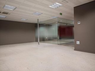 Local comercial en alquiler en Doctor Cerrada en Zaragoza