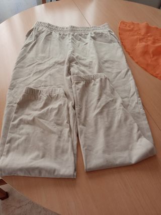 Pantalones deportivos Zara beige