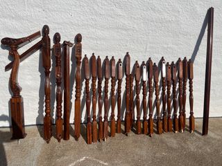 Escalera madera tallada