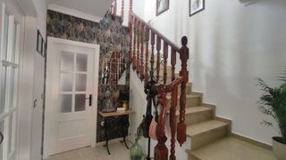 Escalera madera tallada