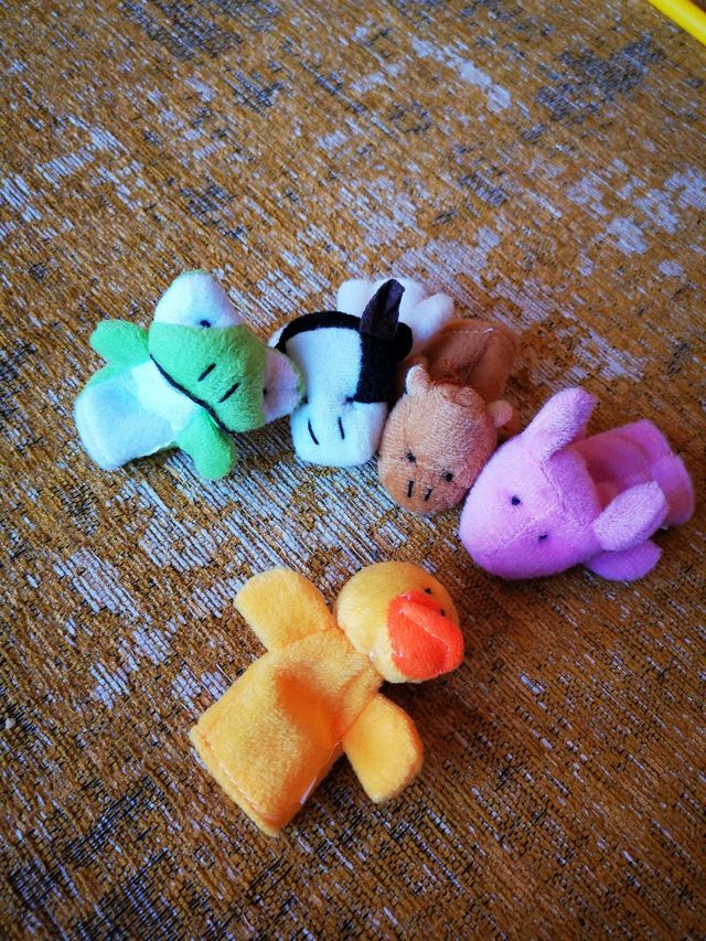 Juguetes bebe, títeres y puzzle de tela