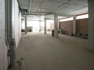 Local comercial en venta en Betanzos