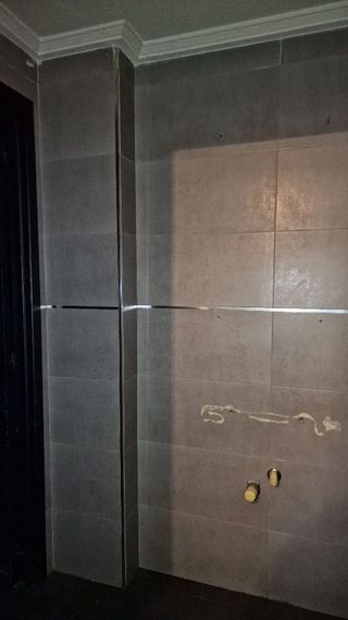 Local comercial en venta en Inmobiliaria - Barreda en Torrelavega