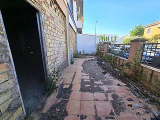 Local comercial en venta en Centro en Bormujos