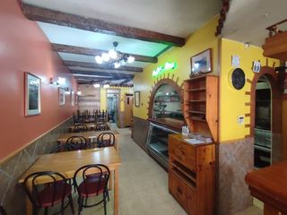 Bar-Restaurante con terraza