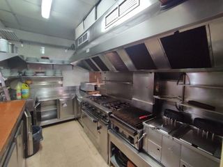 Bar-Restaurante con terraza