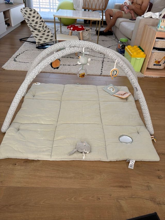Alfombra juego bebé - Arco actividades