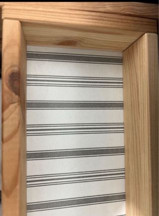 Mesita de noche Hemnes negra IKEA