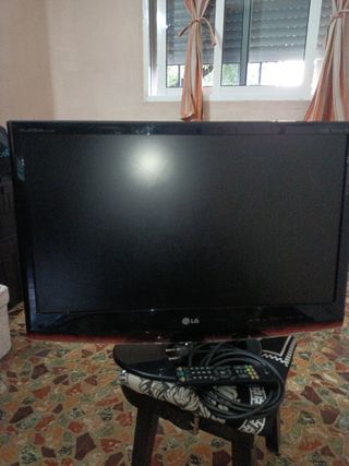 TV LG Full HD 1080p Monitor