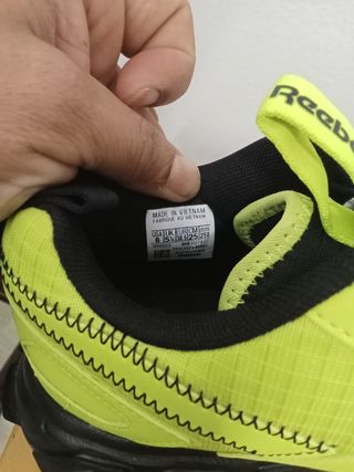 Zapatillas Reebok amarillas
