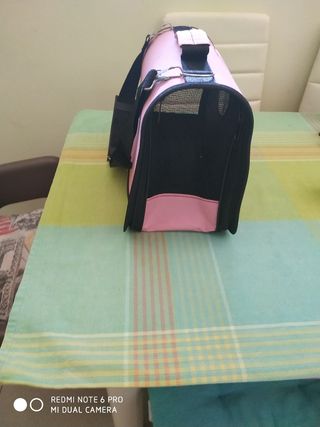 Transportín rosa para mascotas