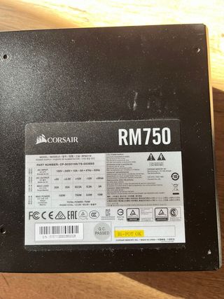 Corsair RM750 750W - Fuente PC
