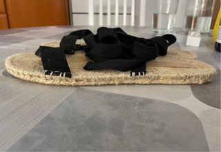 Sandalias planas atadas al tobillo - 39