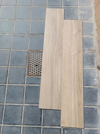 Porcelánico imitación madera 250m2