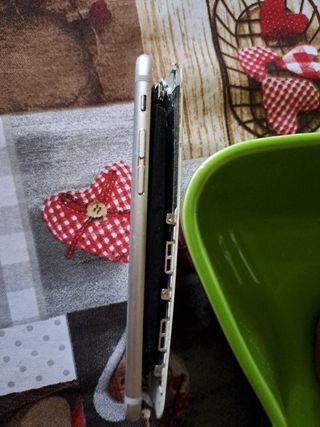 iPhone 6s - senza batteria per pezzi di ricambio