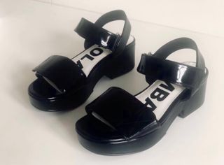 Sandalias Bimba y Lola negras